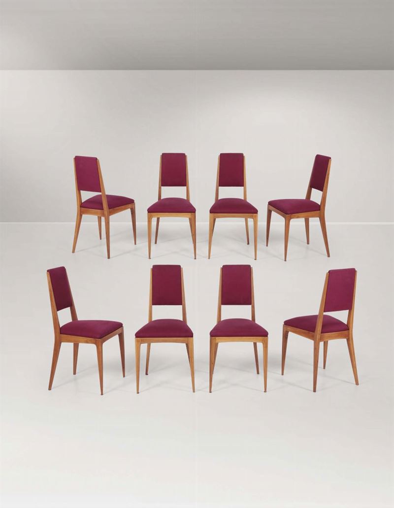 Otto sedie in legno con rivestimenti in tessuto.  - Auction Design - II - Cambi Casa d'Aste