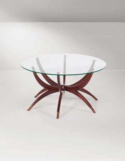 Tavolo Basso in Legno con Piano in Vetro.