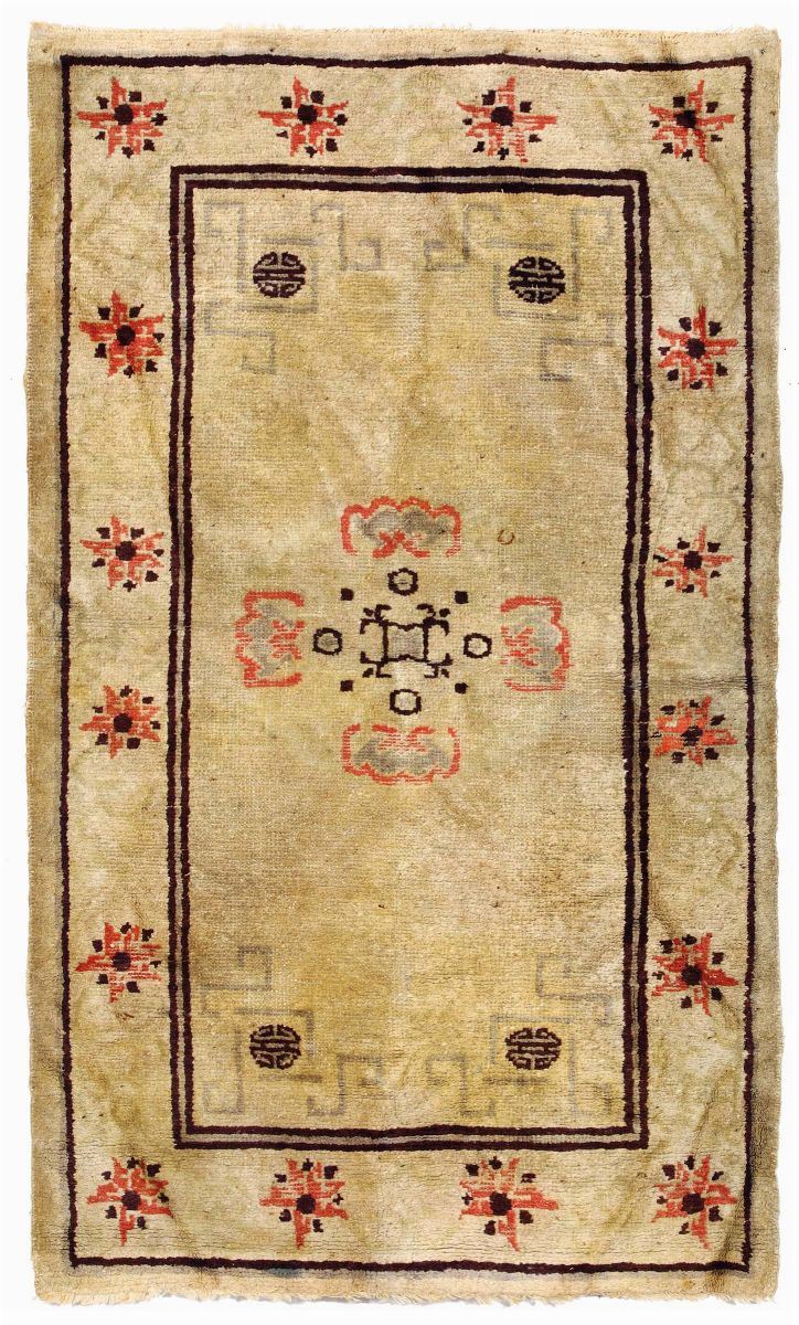 Tappeto cinese fine XIX inizio XX secolo  - Asta Antiquariato - II - Cambi Casa d'Aste