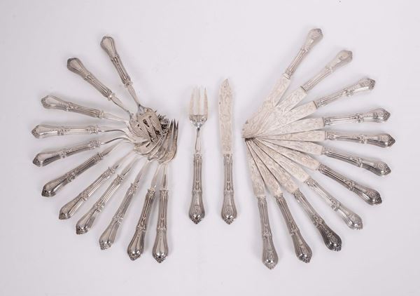 A dessert cutlery set in first title silver, France 20th century, exportation stamp in use since 1879 and mark of silversmith HECR within a lozenge