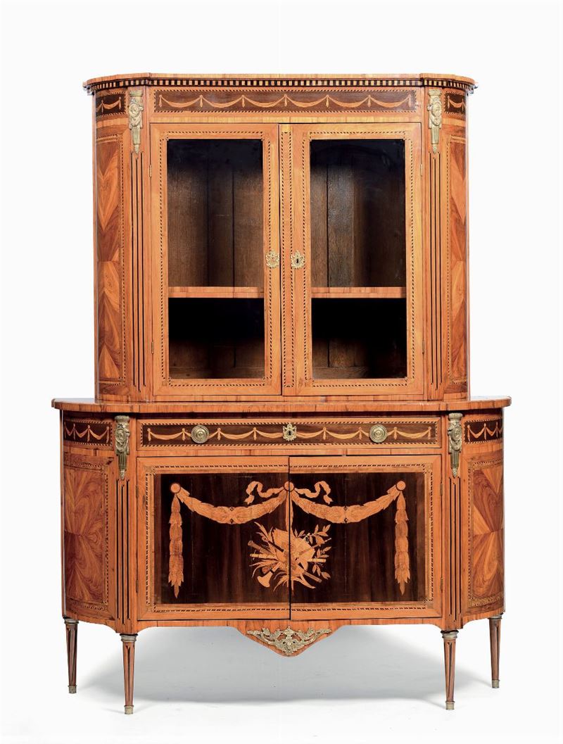 Credenza a doppio corpo in stile Luigi XVI lastronata ed intarsiata, inizio XIX secolo  - Auction Antique Online Auction - Cambi Casa d'Aste