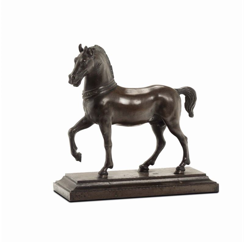 Scultura di cavallo in bronzo, XIX secolo  - Asta Antiquariato - II - Cambi Casa d'Aste