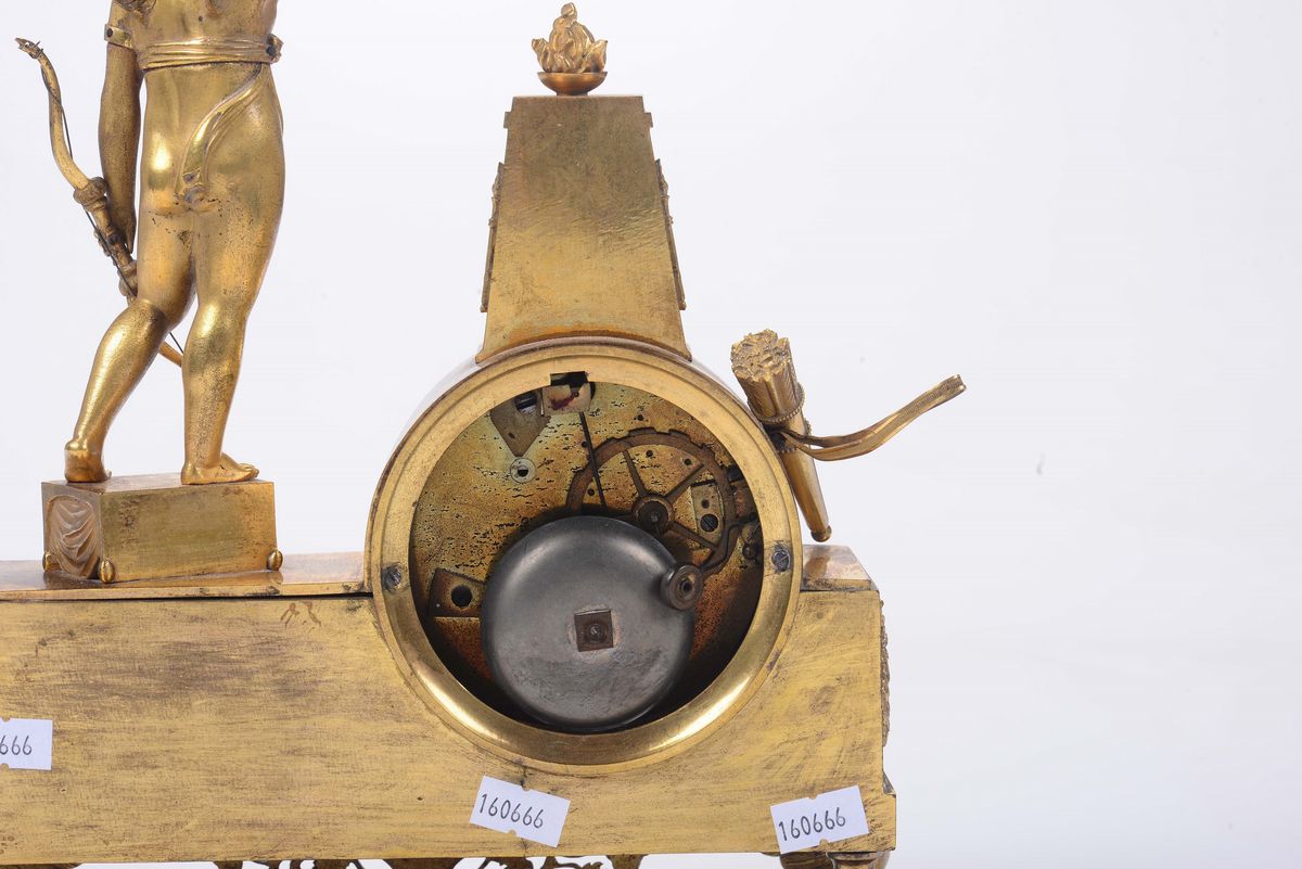 Pendola da Tavolo in Bronzo Dorato con Figura di Putto, Francia XIX Secolo