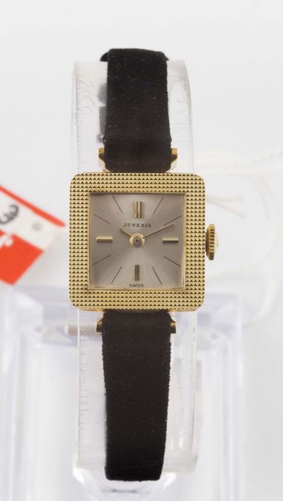 Juvenia, Orologio da Polso, da Donna, in Oro Giallo 18k, a Carica Manuale. Accompagnato da Scatol...