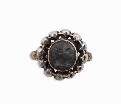 Anello con Moretto