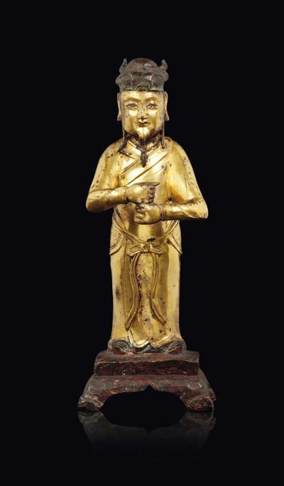 Figura di Dignitario Eretto in Bronzo Dorato, Cina, Dinastia Ming, XVII Secolo