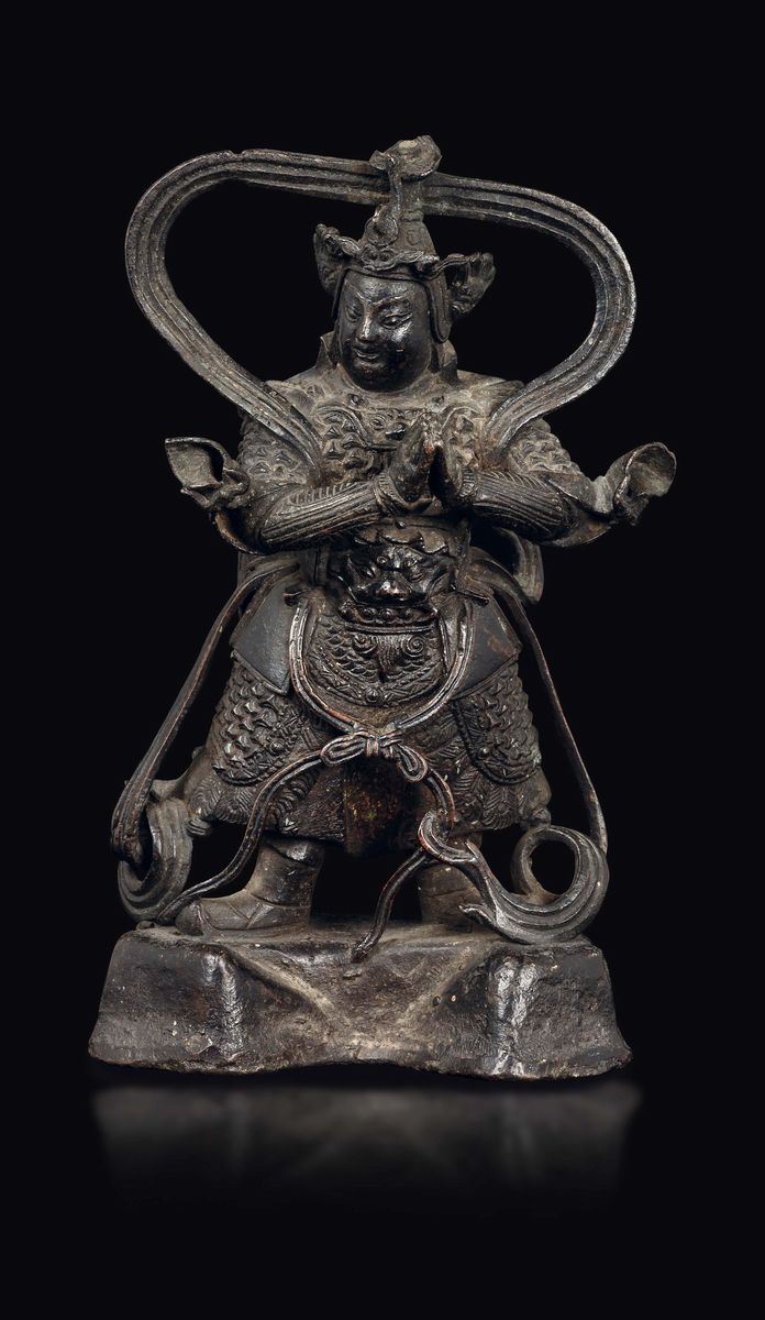 Figura di Guandi in bronzo, Cina, Dinastia Ming, XVII secolo  - Asta Fine Chinese Works of Art - Cambi Casa d'Aste