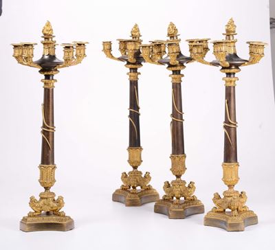 Quattro Candelabri Carlo X in Bronzo e Bronzo Dorato a Quattro Luci, Francia Prima Metà XIX Secol...
