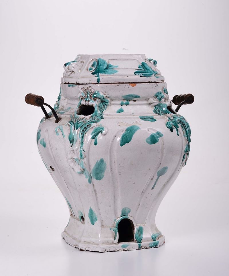 Bruciaprofumi biansato in maiolica, XIX secolo  - Auction Fine art - II - Cambi Casa d'Aste
