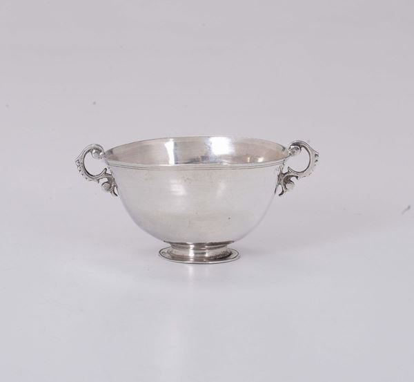 A drinking cup in polished silver plate, hammered and engraved, Rome 1642-1656, Roman cameral stamp and unidentified goldsmith's mark