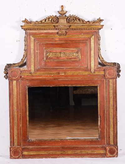 Coppia di Caminiere in Legno Laccato e Dorato, XVIII Secolo