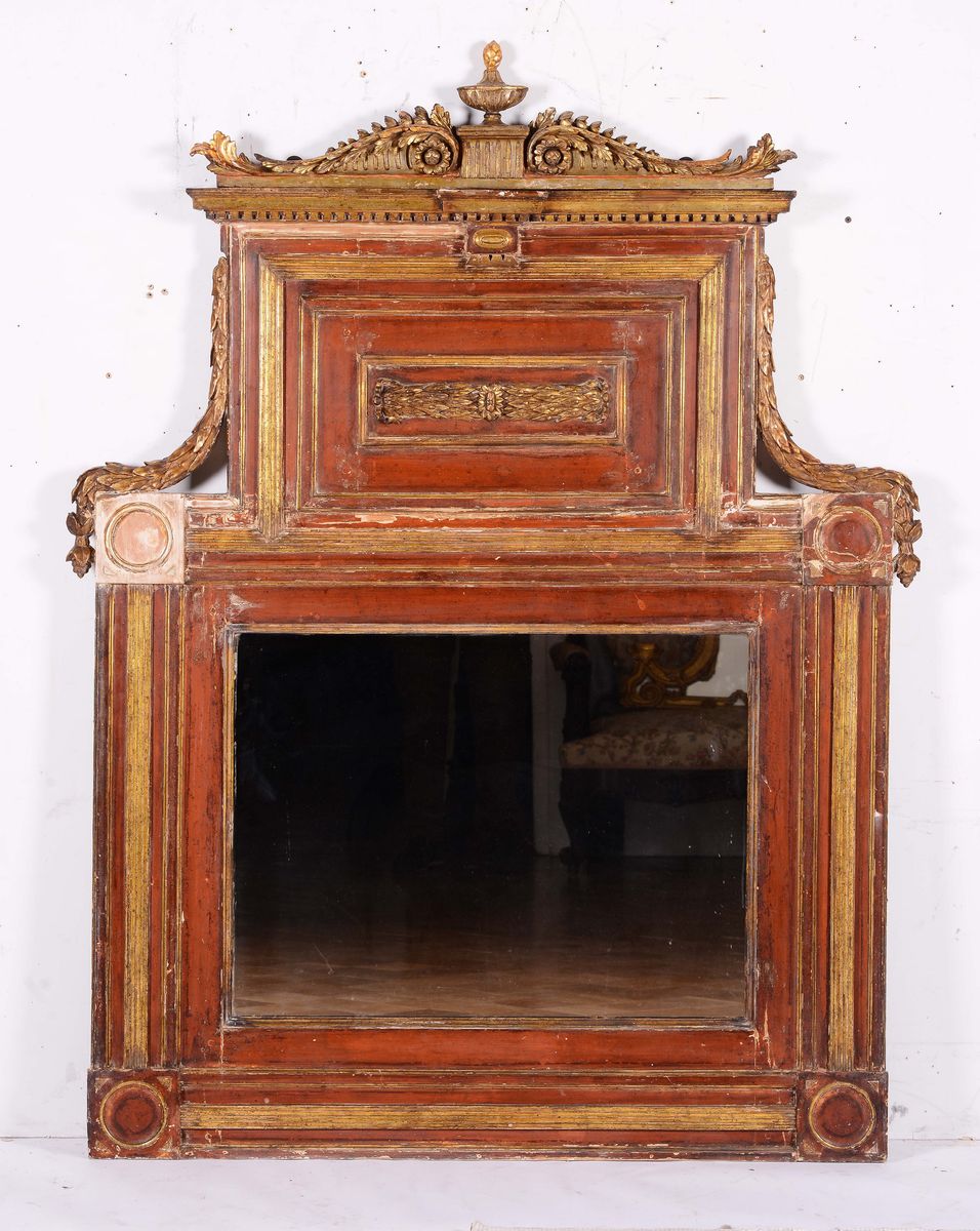 Coppia di Caminiere in Legno Laccato e Dorato, XVIII Secolo