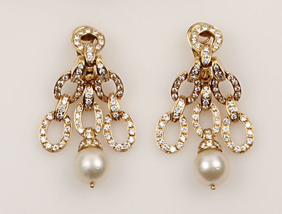 Orecchini pendenti con diamanti e perle  - Asta Vintage, Gioielli e Bijoux - Cambi Casa d'Aste