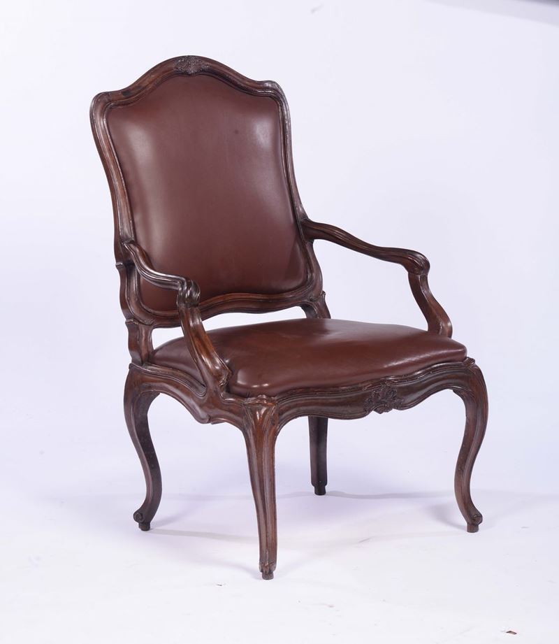 Poltrona Luigi XV in noce, Genova XVIII secolo  - Auction Fine art - II - Cambi Casa d'Aste