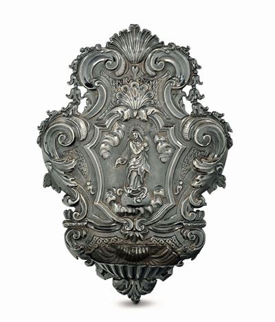 Acquasantiera in Argento Sbalzato e Cesellato, Genova, Prima Metà del XVIII Secolo
