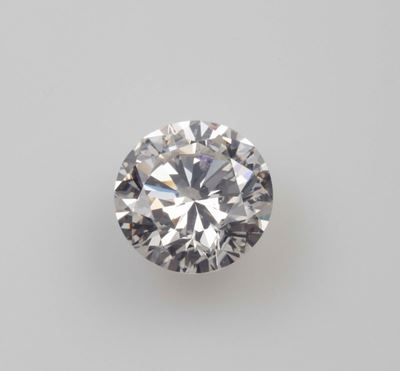 Solitaire Taglio Brillante di Ct 3,54, Colore L, Caratteristiche Interne Vvs2