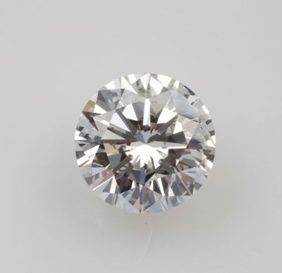 Diamante Taglio a Brillante di Ct 2,78, Colore J, Caratteristiche Interne Vs1