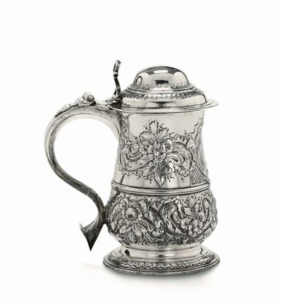 Tankard in Argento Sterling Fuso, Sbalzato e Cesellato, Londra, 1759, Argentiere I.M (non Identif...
