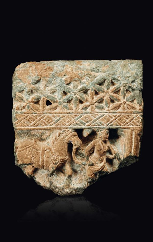 Pezzo di fregio in pietra raffigurante cavallo trainato, Gandhara, II/III secolo