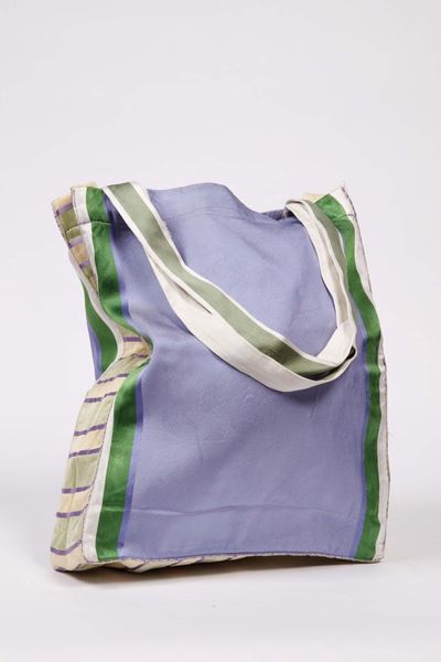 Cosma, Shopper
