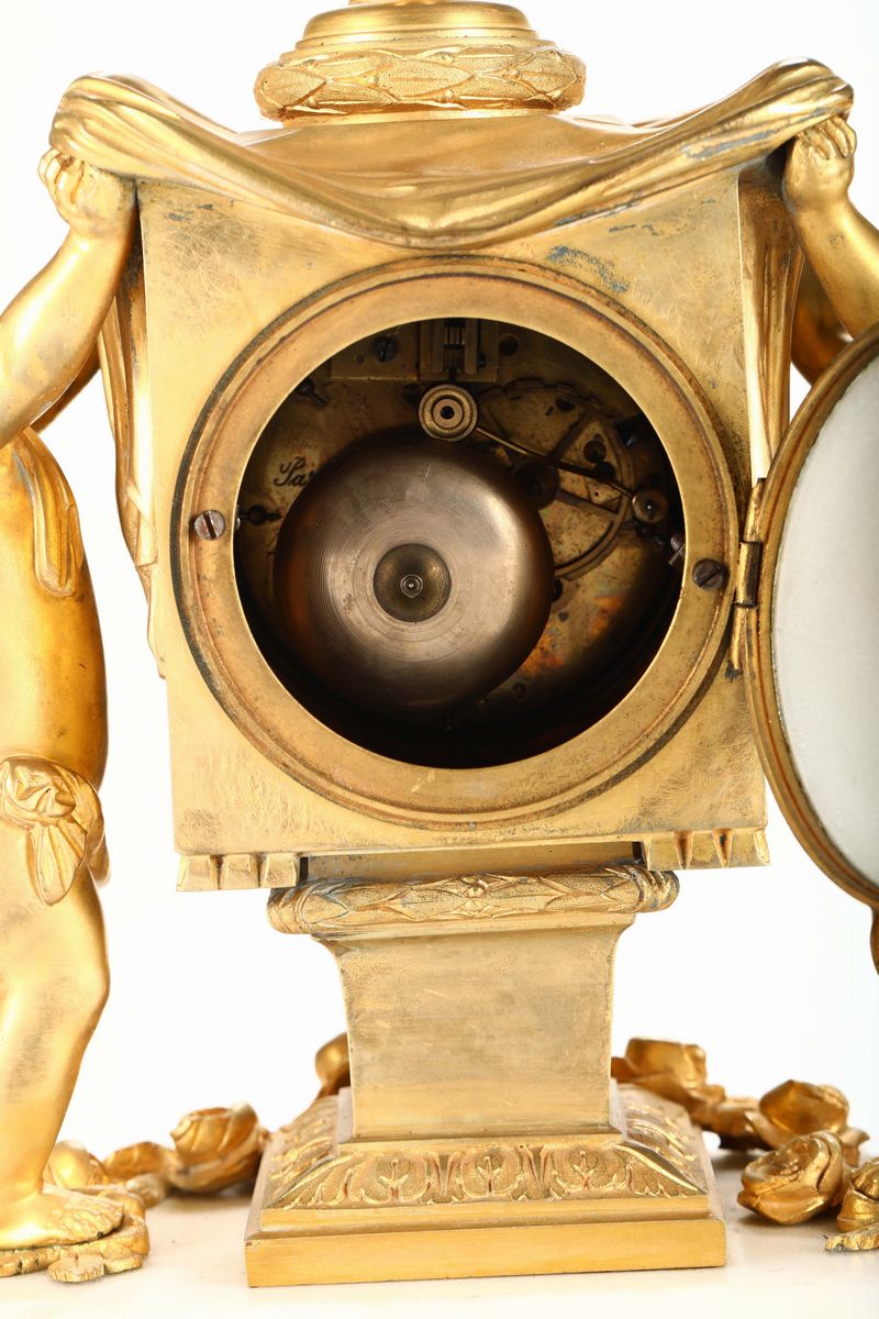 Orologio da Tavolo in Marmo Bianco e Bronzo Dorato, Francia XIX Secolo