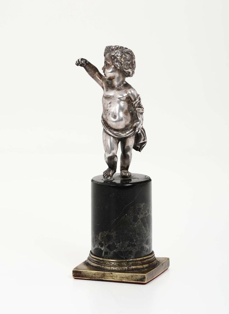 Scultura in argento raffigurante un putto, XIX-XX secolo  - Auction Fine art - II - Cambi Casa d'Aste