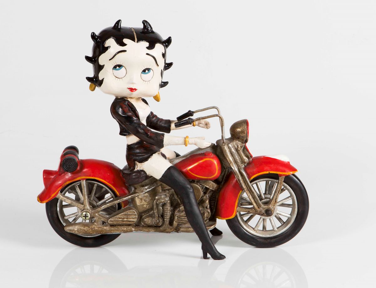 Betty Boop in Moto