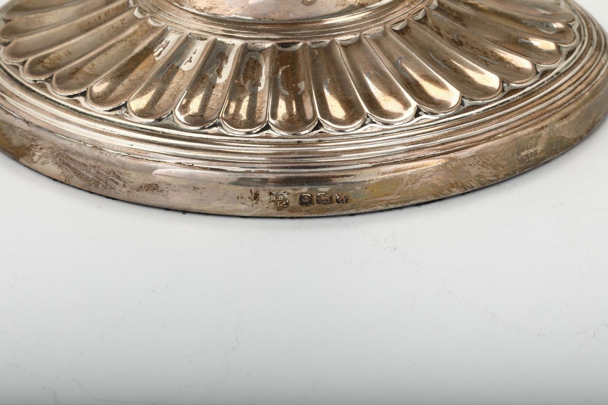 Coppia di Candelabre in Argento, Inghilterra XIX Secolo