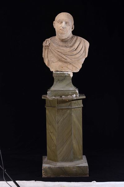 Scultura in Marmo Rappresentante L'imperatore Romano Aulo Vitellio, Arte Italiana del XVII Secolo