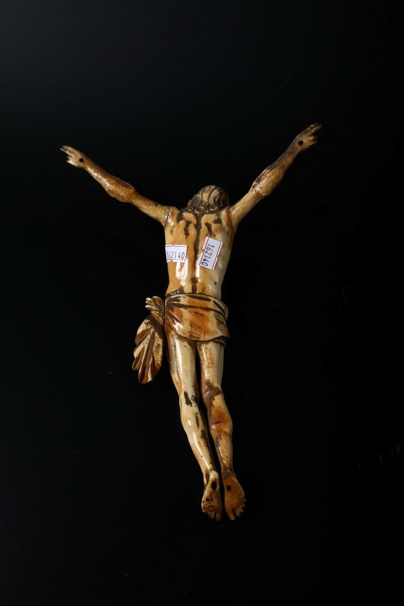 Cristo Vivo in Avorio Scolpito. Arte Barocca Italiana o Tedesca del XVII-XVIII Secolo