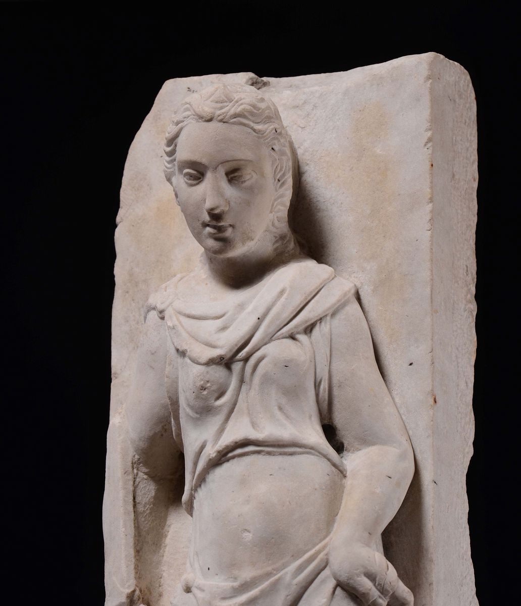 Rilievo in Marmo Raffigurante Allegoria della Giustizia. Scultore Quercesco Operante nella Prima ...