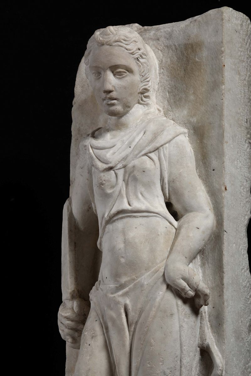 Rilievo in Marmo Raffigurante Allegoria della Giustizia. Scultore Quercesco Operante nella Prima ...