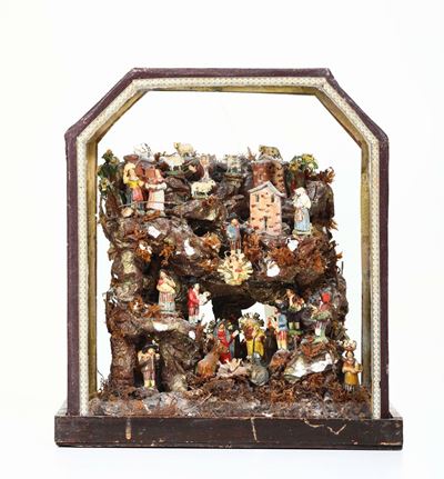 Piccolo Presepe in Gesso Dipinto su Scoglio in Legno e Altri Materiali, XIX Secolo