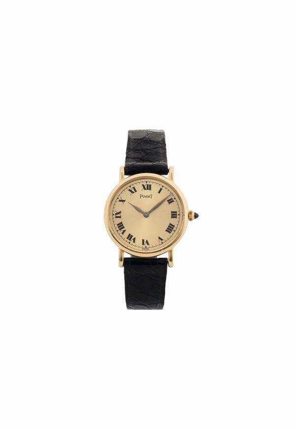PIAGET, case No. 361537, Ref. 9005, 18K yellow gold lady's wristwatch with an original gold buckle. Made circa 1980