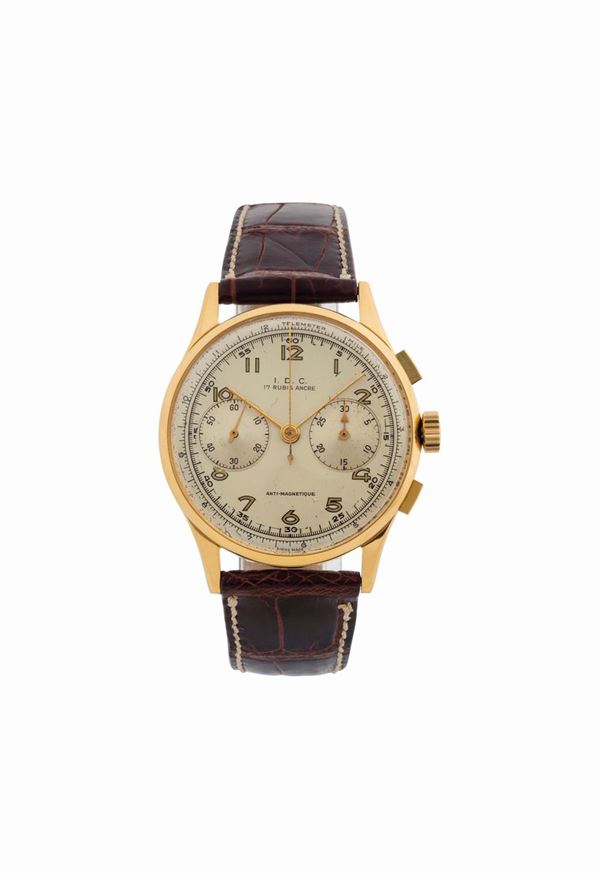 IDC, orologio da polso, cronografo, in acciaio e laminato oro. Realizzato nel 1960 circa