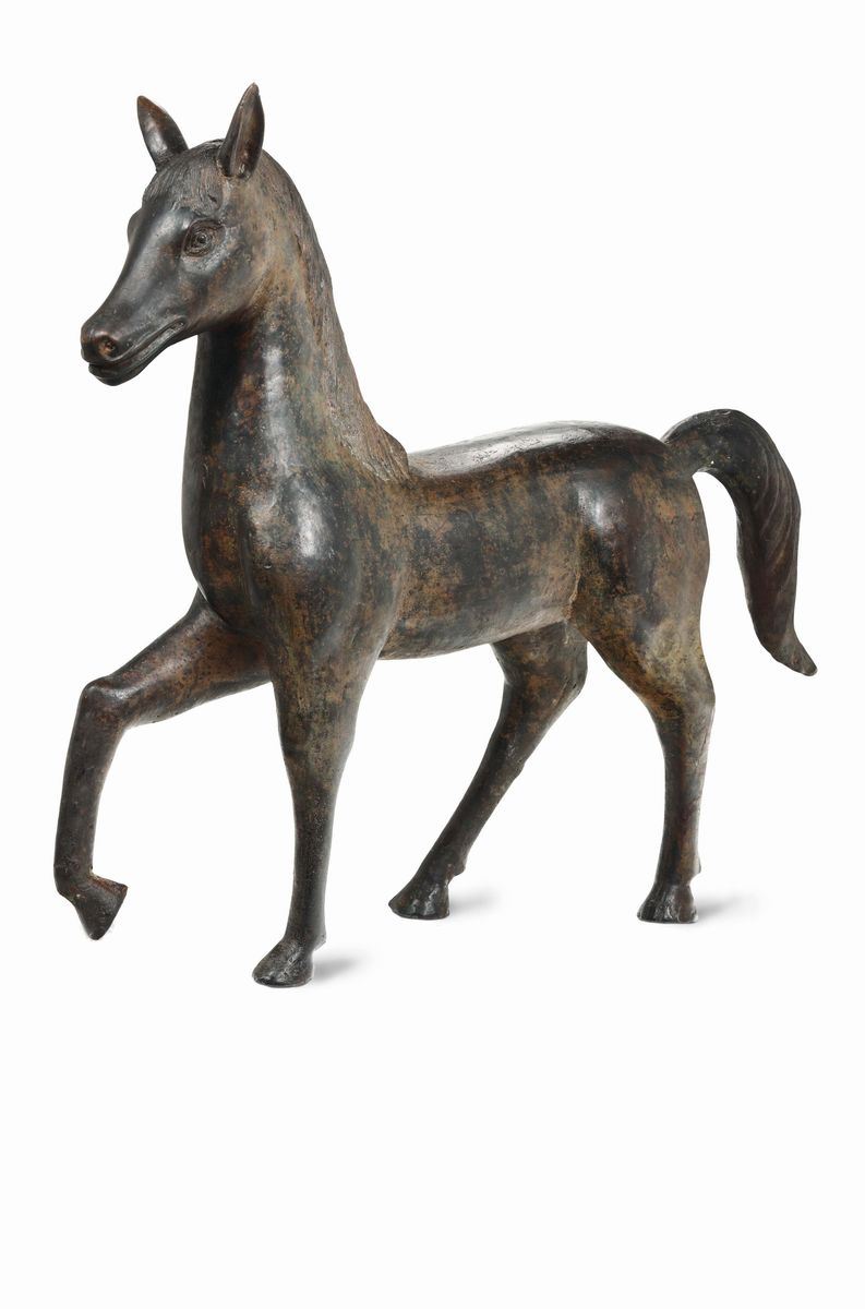 Figura di cavallo in bronzo, Cina, XX secolo  - Asta Antiquariato - Cambi Casa d'Aste