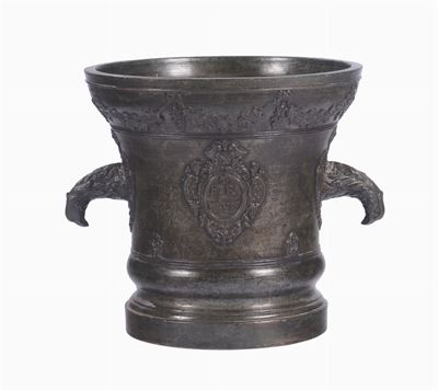 Grande Mortaio in Bronzo Fuso e Cesellato. Italia 1795, Roma (?)