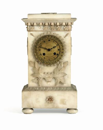 Pendola da Tavolo in Alabastro, Frasseur? a Paris, XIX Secolo