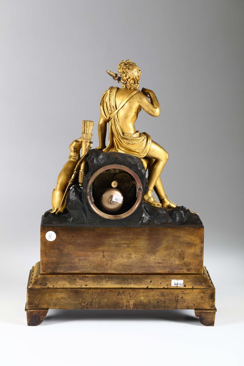 Pendola da Tavolo in Bronzo Dorato e Brunito, Francia XIX Secolo