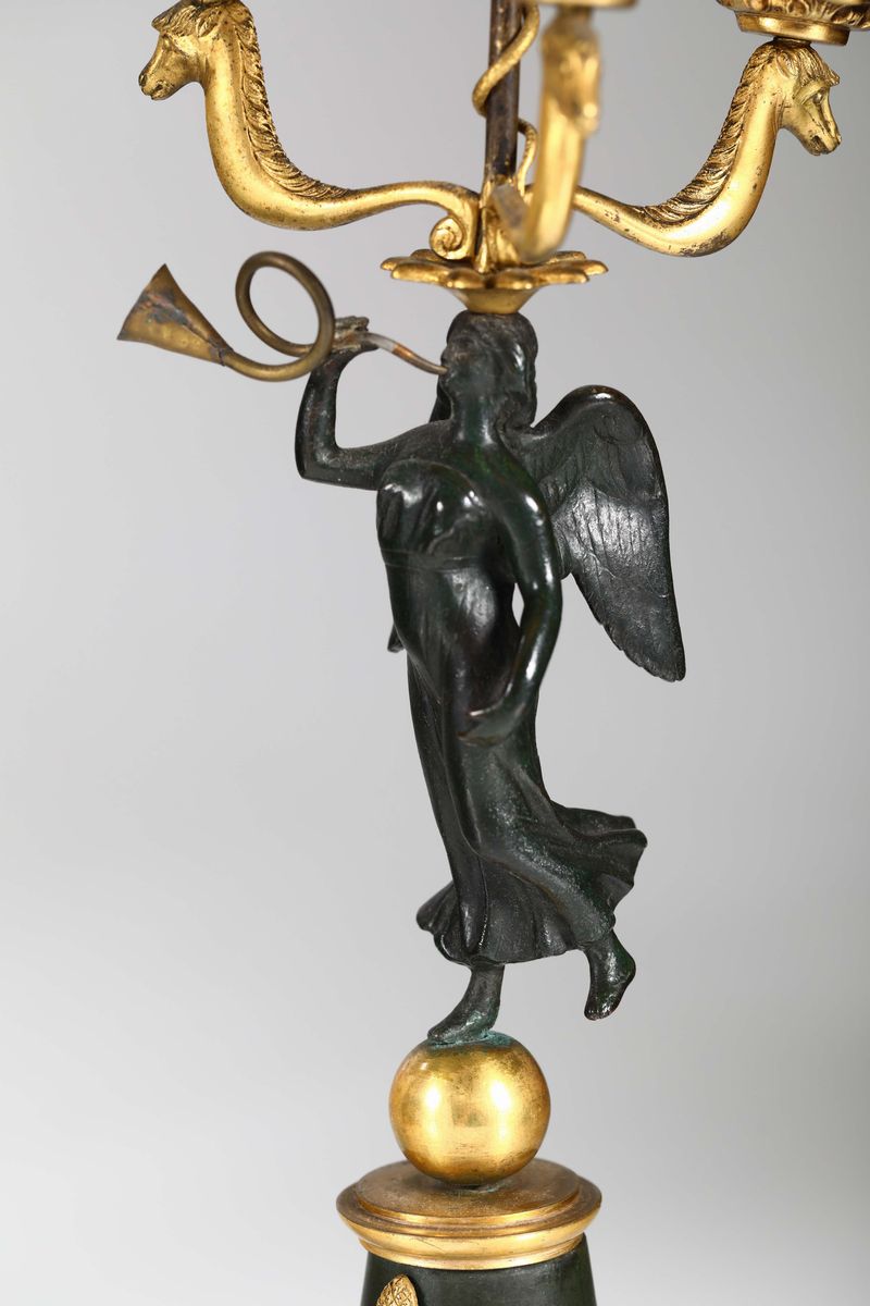 Trittico Composto da Pendola da Tavolo con Cassa in Marmo Verde e Coppia di Candelabri, Francia, ...