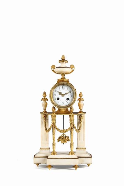 Pendola a Portico in Marmo Bianco e Bronzi Dorati, Francia Napoleone III