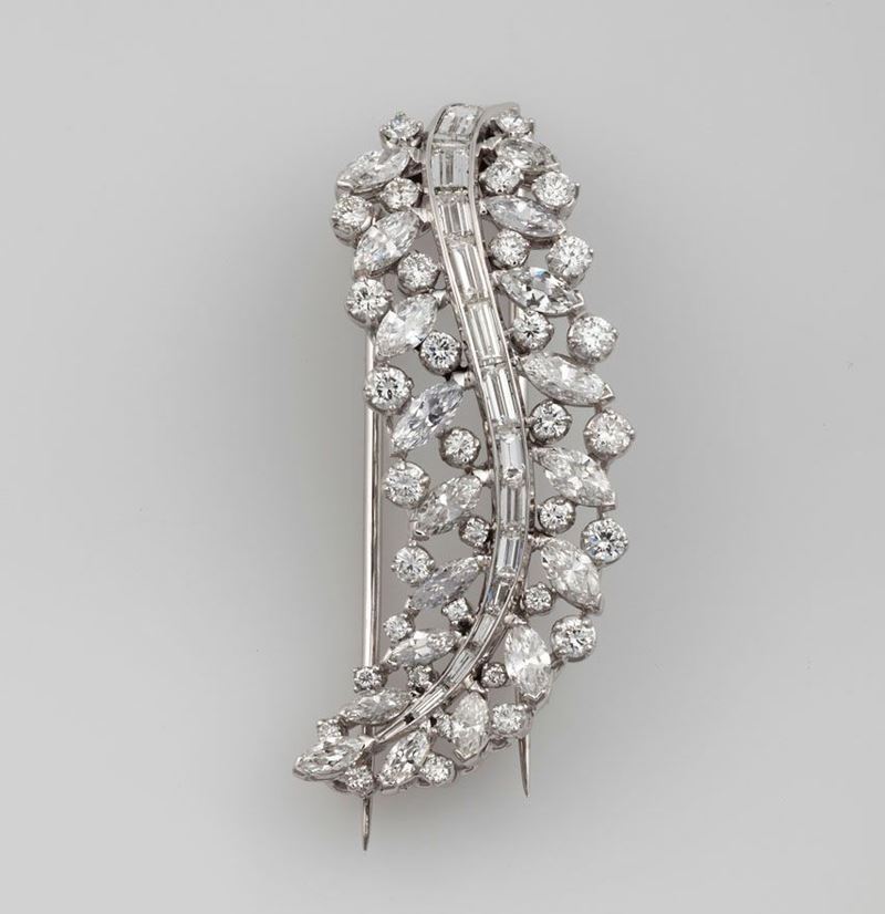 Clip a soggetto floreale con diamanti taglio brillante, navette e tepper  - Auction Jewels - Timed Auction - Cambi Casa d'Aste