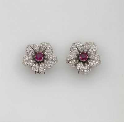 Coppia di Clips con Diamanti e Rubini