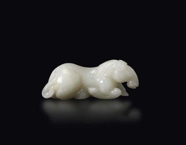 Figura di cavallo scolpito in giada bianca, Cina, Dinastia Qing, XIX secolo