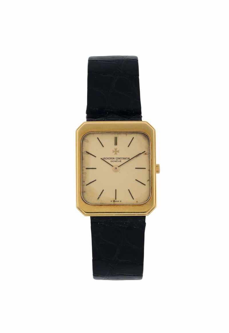 VACHERON CONSTANTIN, orologio da polso, di forma rettangolare, in oro giallo 18K. Accompagnato dal Certificato originale. Realizzato nel 1970 circa  - Asta Orologi da Polso e da Tasca - Cambi Casa d'Aste
