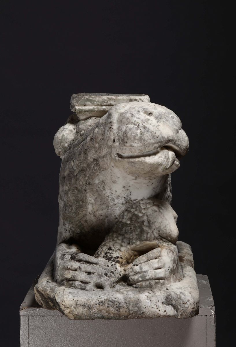 Leone Stiloforo in Marmo Bianco, Lapicida Romanico del XIII Secolo