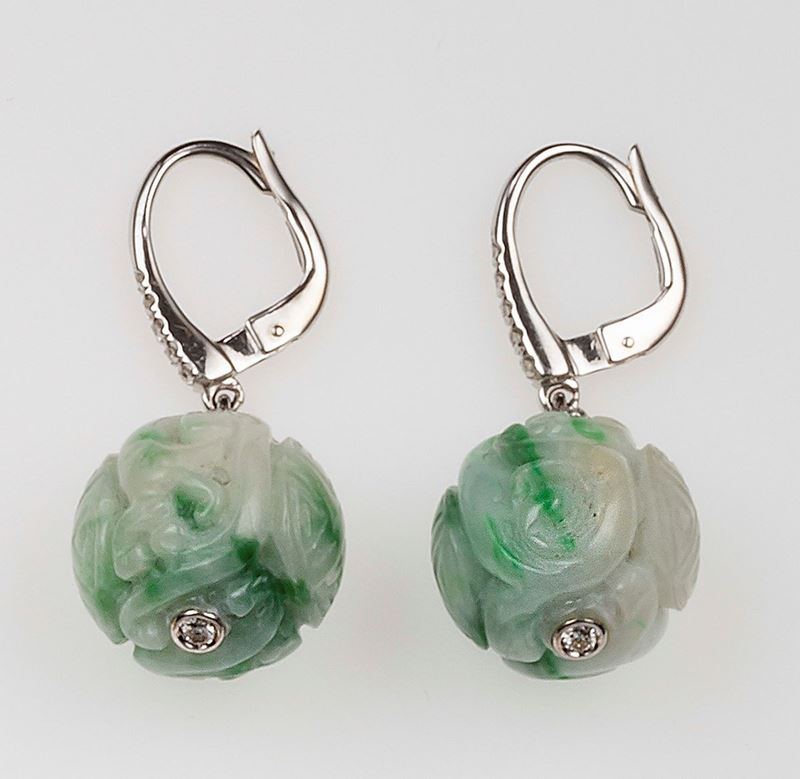 Pair of jade and diamond earrings  - Auction Fine Jewels - II - Cambi Casa d'Aste