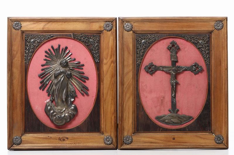 Coppia di elementi di acquasantiere in argento, XIX secolo  - Asta Antiquariato - Cambi Casa d'Aste
