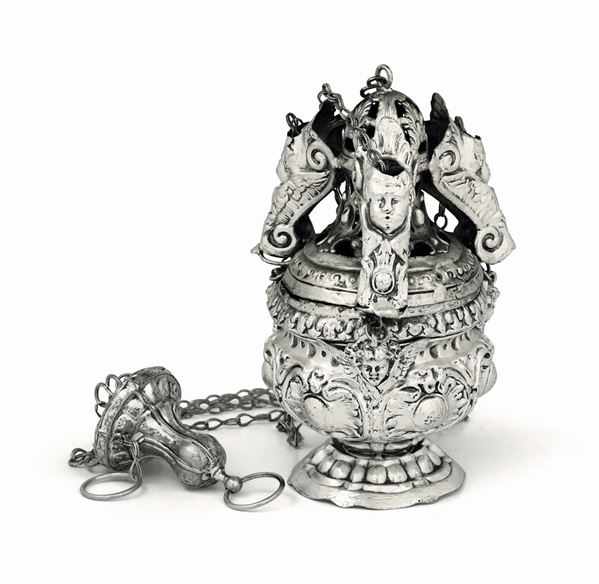 Turibolo in argento sbalzato e cesellato, manifattura italiana, XVIII secolo, marchio dell'argentiere F.B non identificato