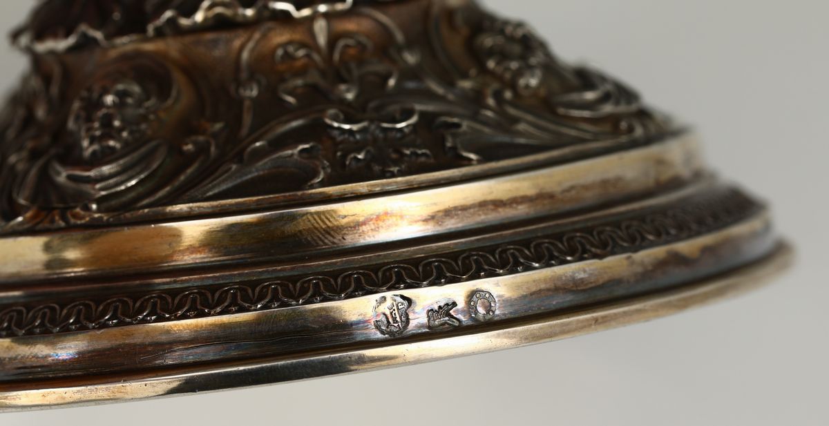 Calice in Argento Sbalzato, Cesellato e Dorato, Milano, Seconda Metà del XIX Secolo, Bolli Dell’u...